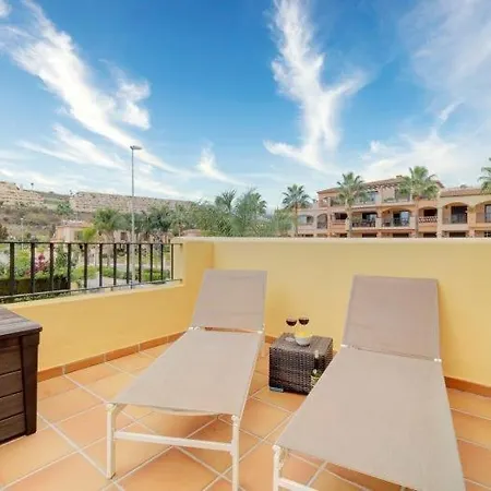 15 Noria Azul Sunny Apartment, Terrace, Pool, Wifi! Apartment